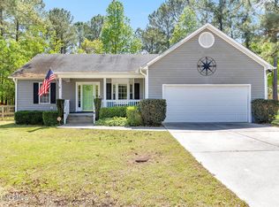 204 Sourwood Ct, Jacksonville, NC 28540