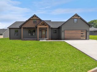 104 Virginia Dr, Auburn, KY 42206