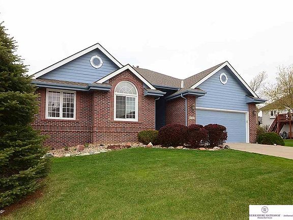 2nd image of 4724 N 134th Ave