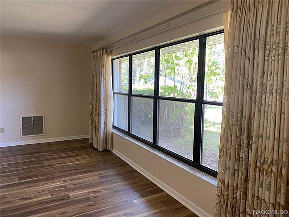 2nd image of 10 Jungleplum Ct S