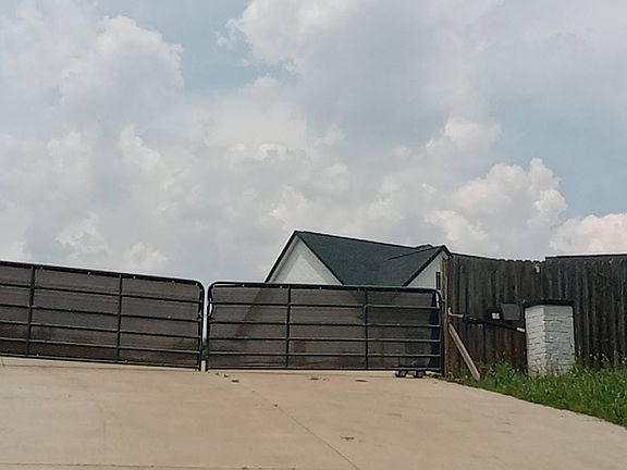 2nd image of 5514 Whitener Rd