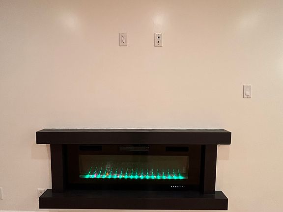 Electric fireplace