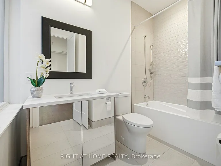 42 Mill St #105 — Photo 40