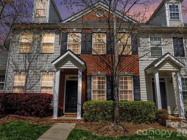 152 Charterhouse Ln, Fort Mill, SC 29715