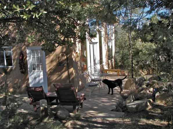 9 1/2 Rock St, Pinos Altos, NM 88053
