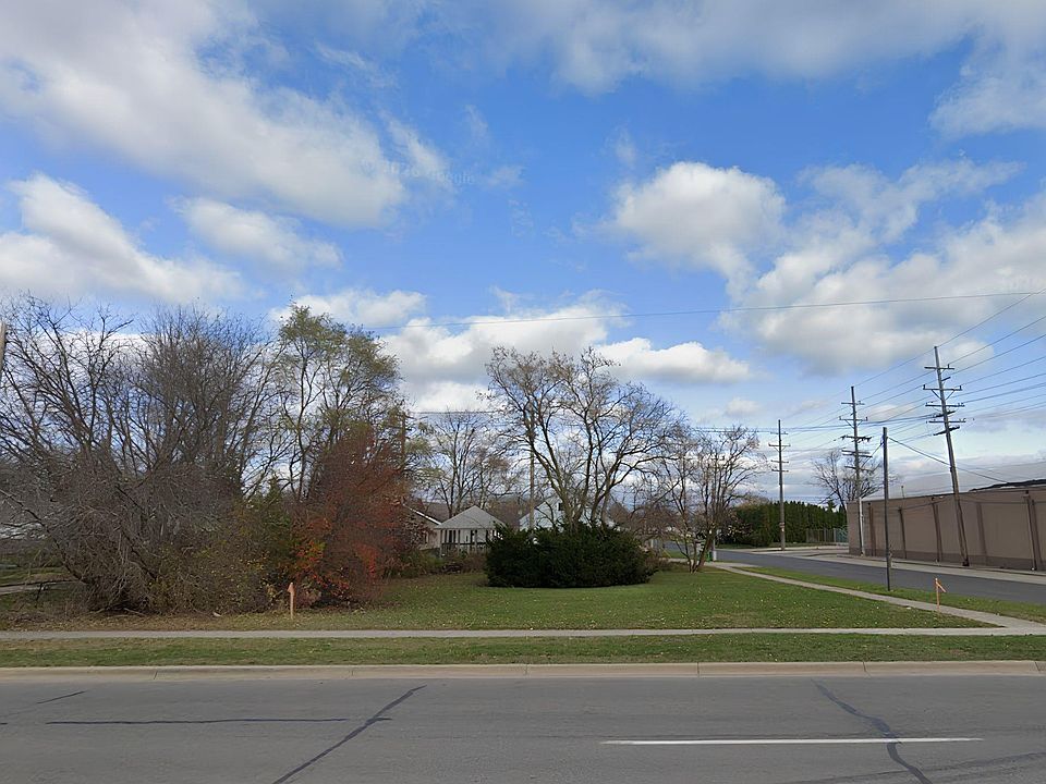 2nd image of 2500 Lapeer Rd
