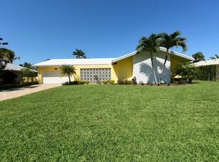 1090 Gulfstream Way, Riviera Beach, FL 33404