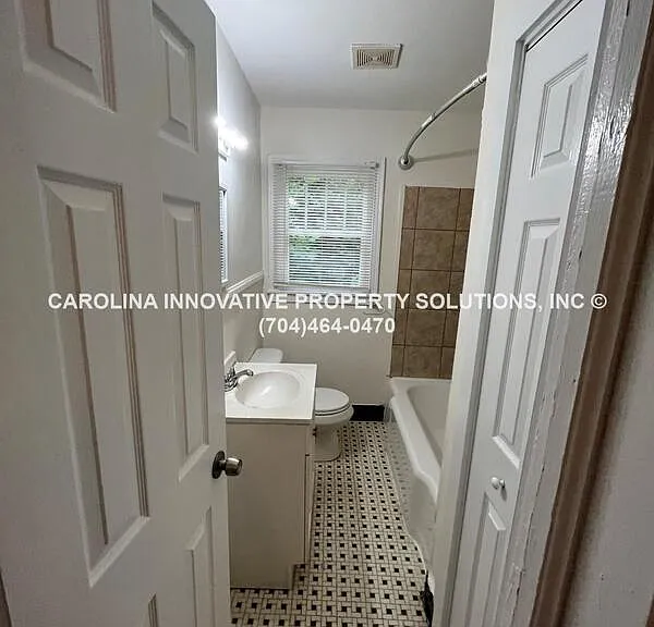 2824 Phillips Ave — Photo 17