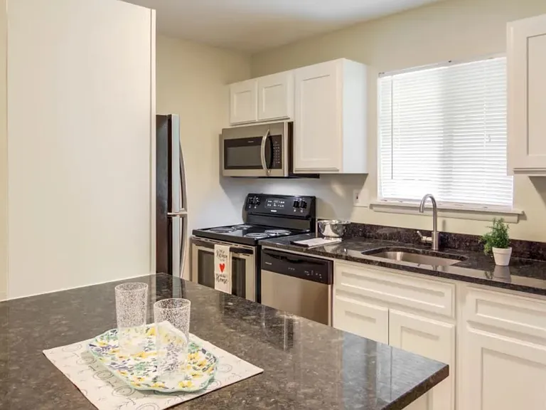 Summit Kitchen
