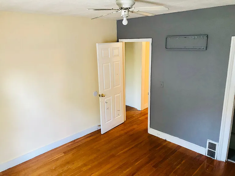 80 Maple Ave #80 — Photo 5
