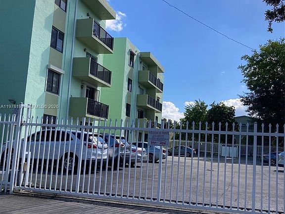 3rd image of 1530 SW 2nd St APT 103