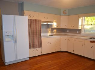 8 S Virginia St, Conrad, MT 59425