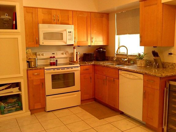 3rd image of 205A Cork Street House #205