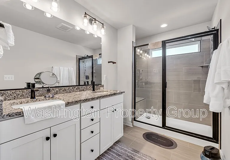 4013 Singerville Ct — Photo 34