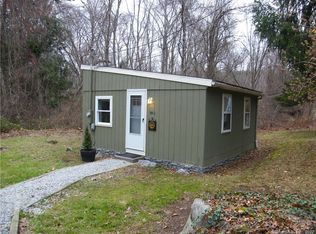 98-1 Rattling Valley Rd, Deep River, CT 06417