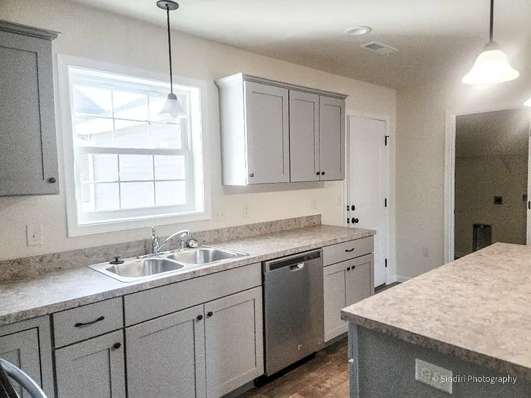 10 Skip Ln — Photo 14