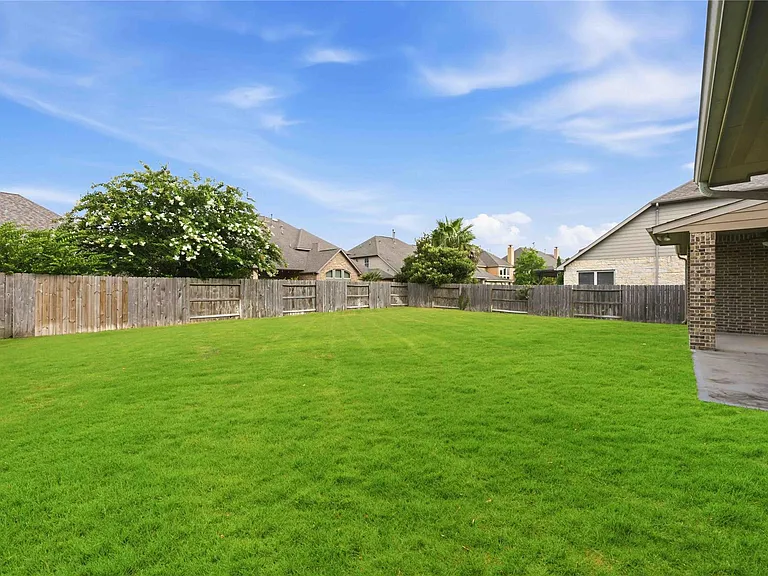 27707 Lodgemist Ct — Photo 37