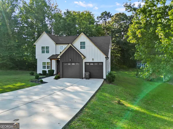 1435 Bent Wind Pl, Douglasville, GA 30134