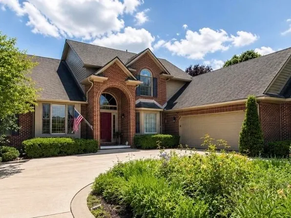4117 Brookview Ct, Ann Arbor, MI 48108