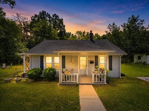 410 Perry St, Abbeville, SC 29620