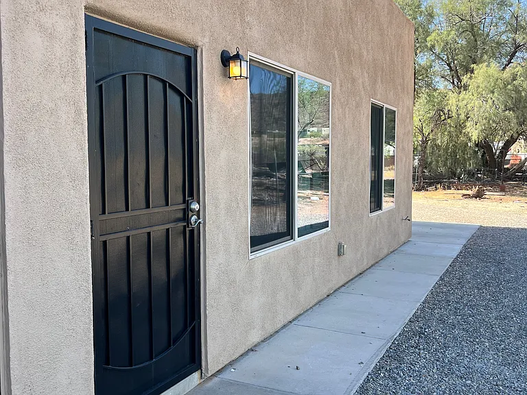 1313 W Cedar St — Photo 19