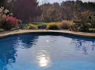 94 Starr Rd, Sinking Spring, PA 19608