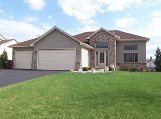 22257 Elm Pkwy, Rogers, MN 55374