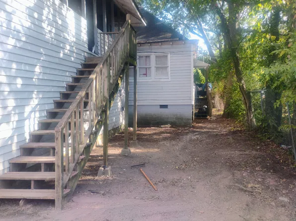 1218 Dennison St, Little Rock, AR 72202