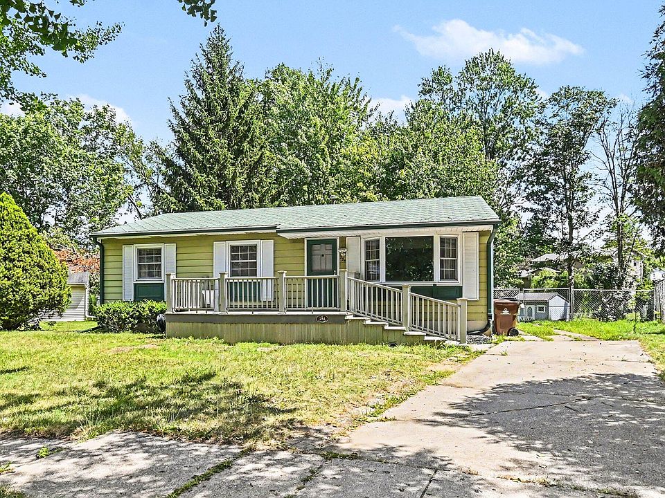 1st image of 234 Trinity Cir