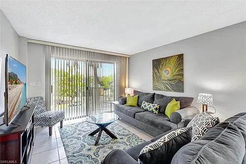 1300 Gulf Shore Blvd N Photo 1