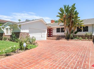 6050 Atoll Ave, Valley Glen, CA 91401