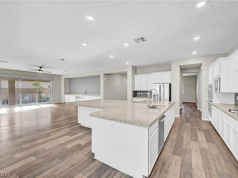 3067 Joy Meadow Ave — Photo 4