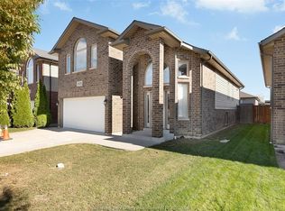 3028 McRobbie Cres, Windsor, ON N8R0A7