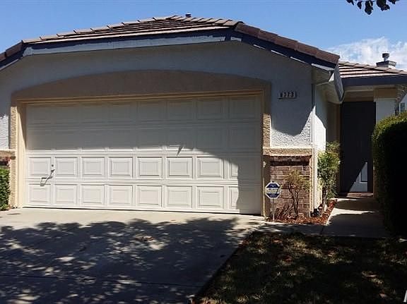 2nd image of 8773 Noble Fir Ln