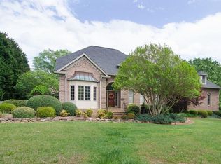 118 Augusta Pl, High Point, NC 27265