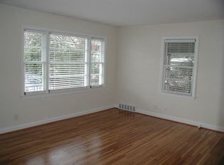2761 Lyndhurst Ave, Winston Salem, NC 27103
