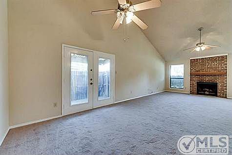 4th image of 4214 Green Acres Cir