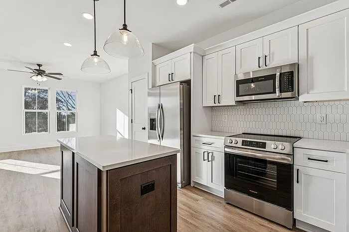 5015 Grayton Aly — Photo 85