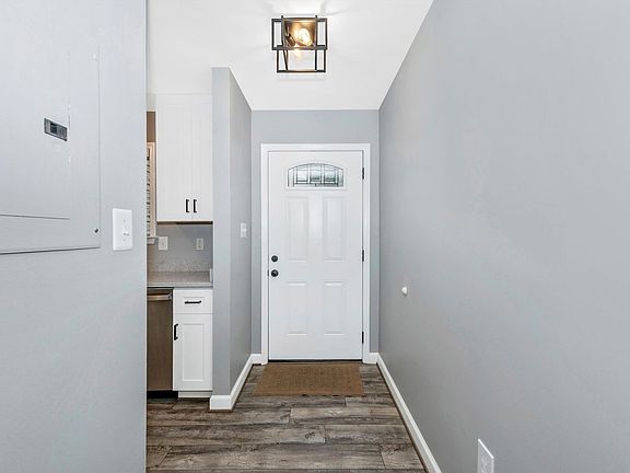 3rd image of 10251 White Pelican Way