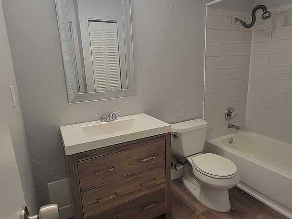 Bath-new high quality flooring