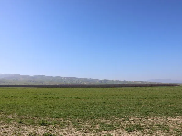 (undisclosed Address), Firebaugh, CA 93622