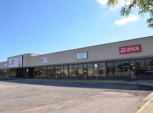 2738 Edgewood Rd SW, Cedar Rapids, IA 52404