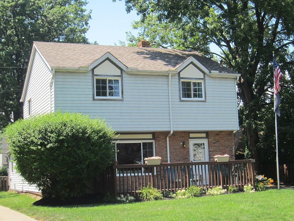 1st image of 234 E 285th St