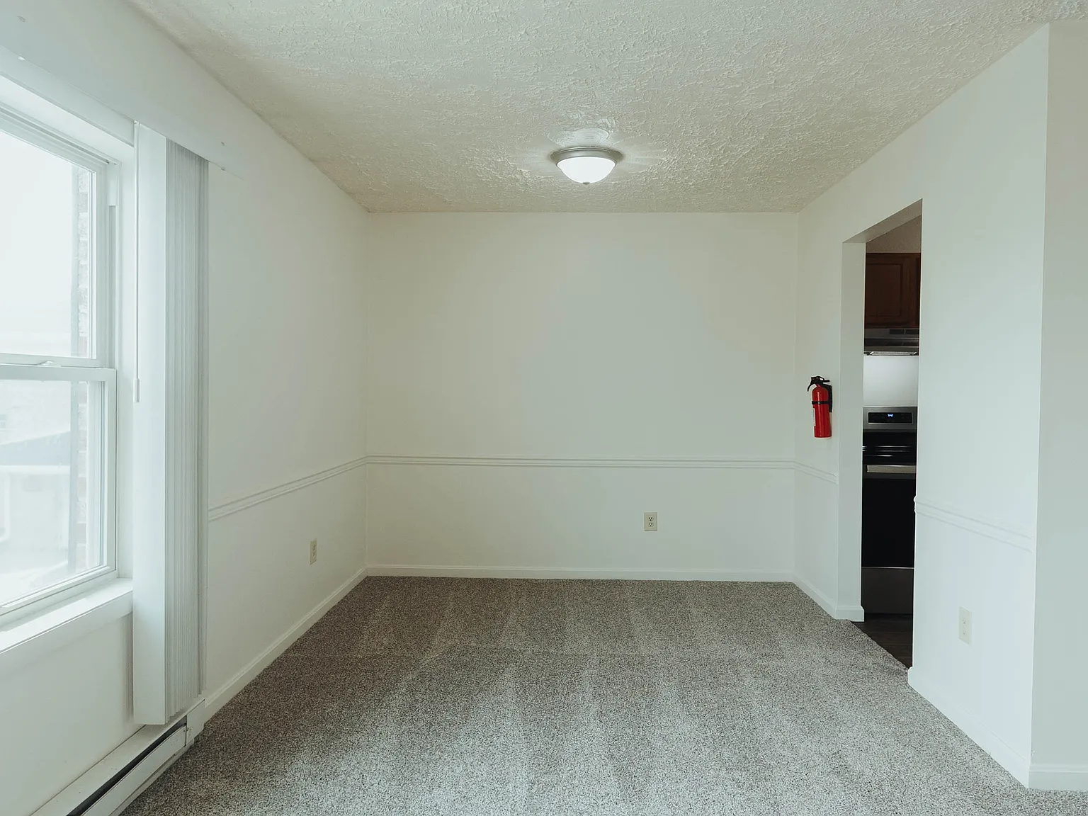 401 East Rd - 6 — Photo 3