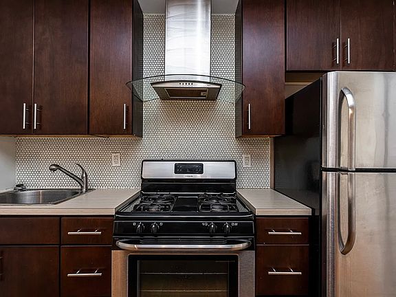 5th image of 20 Fayette St #3R