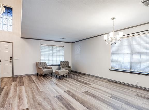 5th image of 2230 Meade Ct