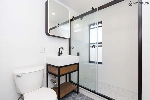 Rented by Nooklyn NYC LLC | media 58