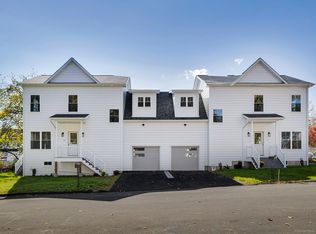 183 Vesper St, Fairfield, CT 06825