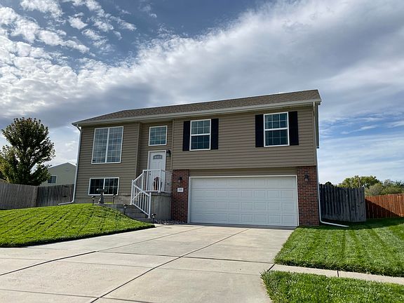 3rd image of 2101 Richard Leyden Cir
