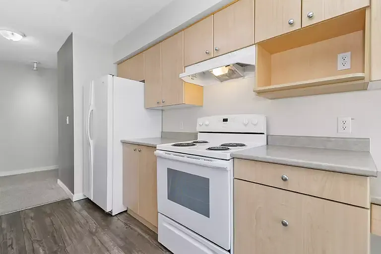 2 bed, 2.0 bath, 946 sqft, $1,775 — Photo 4